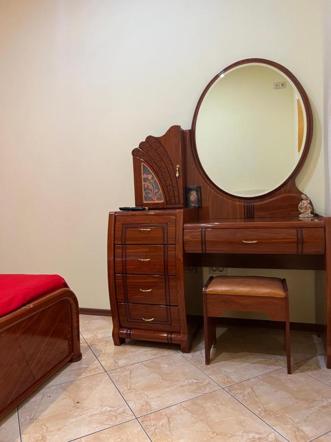 Aurora Boutique-Studio Premium Bed & Breakfast Bukares Bagian luar foto